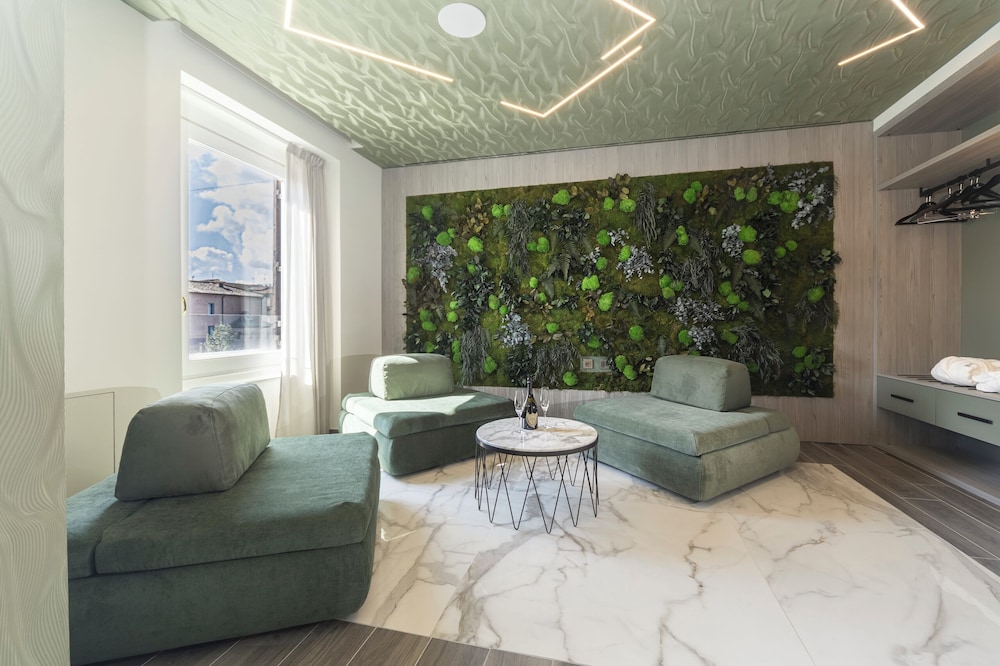Tritone Luxury Suites Piazza del Popolo 20/29