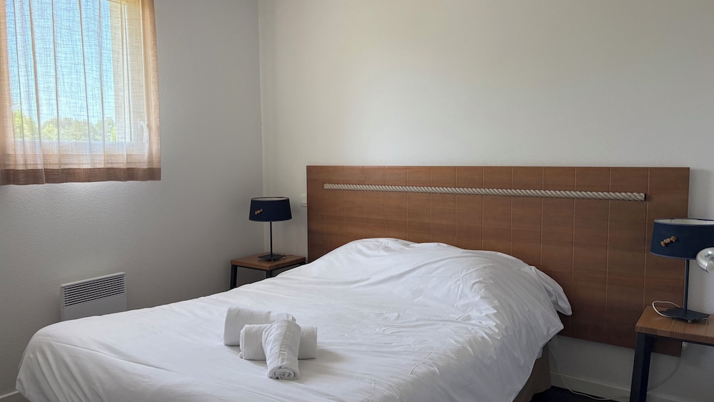 Holiday Home, Twin Beds, Two Story, Sofa, Lagrange Vacances Le Village De La Mer 5/10