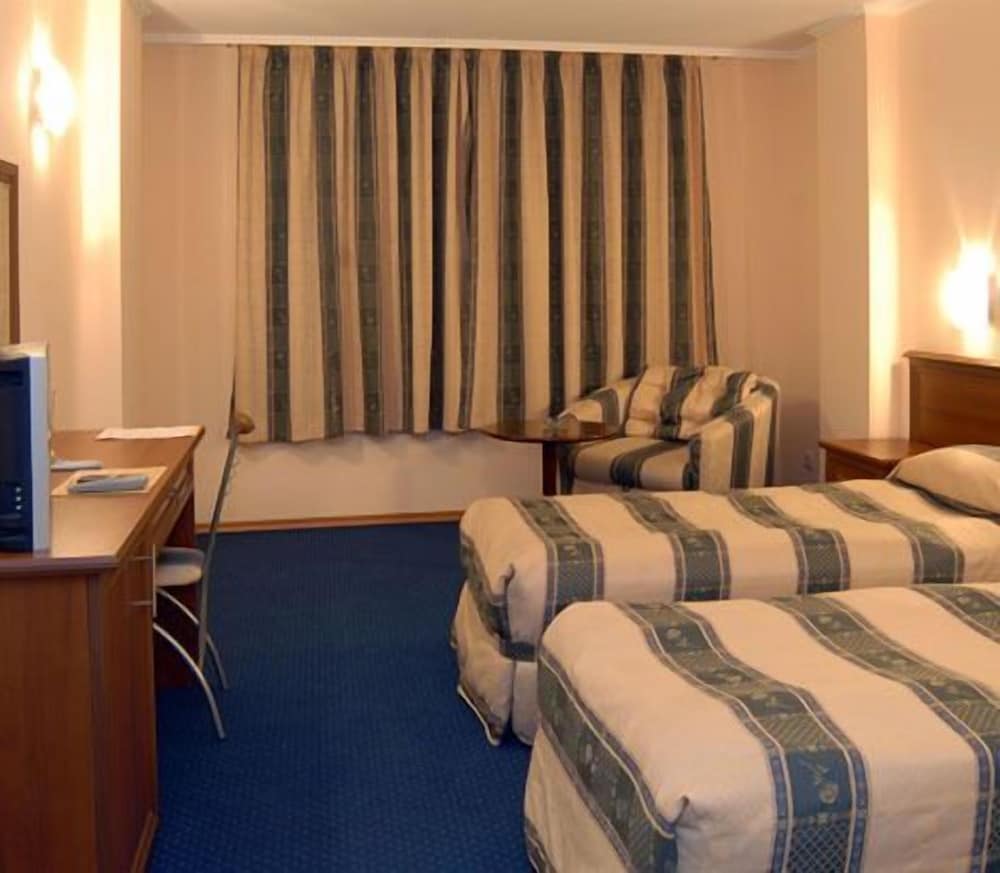 Hotel Luxor 11/50