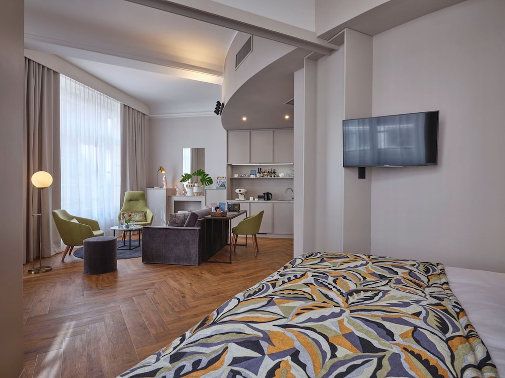 Classik Hotel Alexander Plaza 18/80