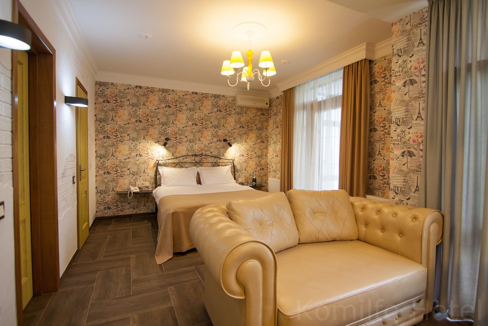 Komilfo Hotel 15/50