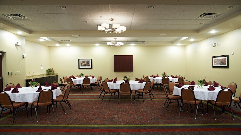 Holiday Inn Birmingham - Hoover 35/42