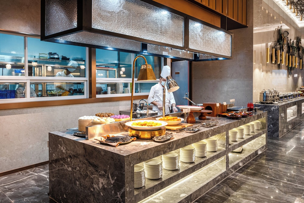 Howard Johnson by Wyndham Zun Ju Hotel Cheng Du 9/61