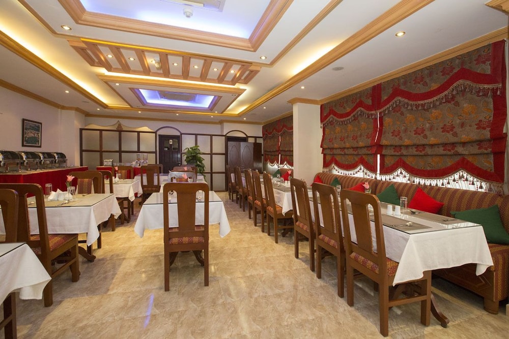 Samara Hotel 21/23