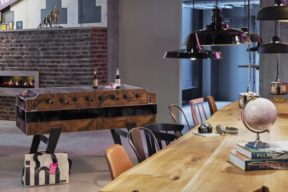 MOXY FRANKFURT CITY CENTER 43/45