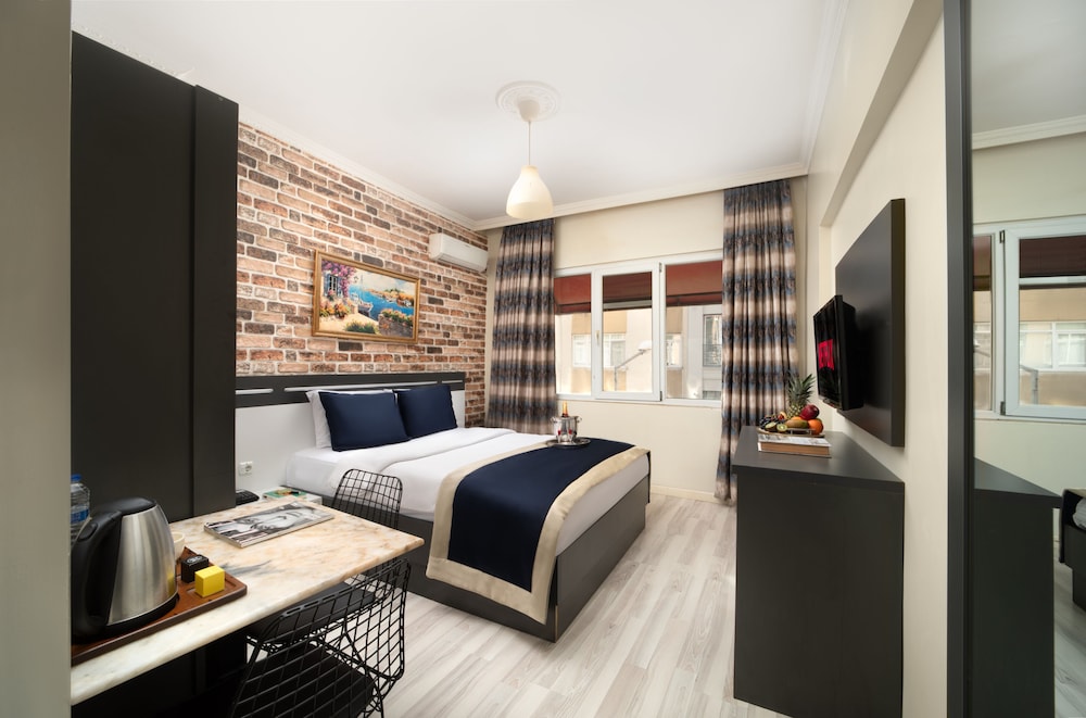 Istanbul Hotel & Suites 6/19