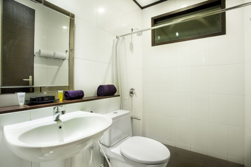 Summer Hill 50/50