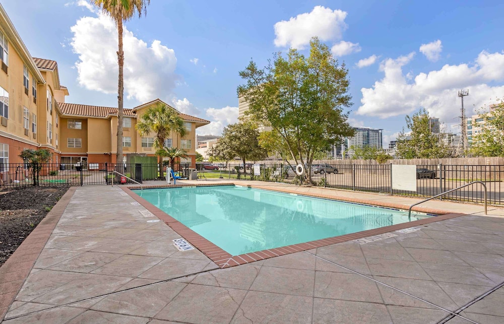 Extended Stay America Houston Med Ctr Nrg Pk Braeswood Blvd 47/50