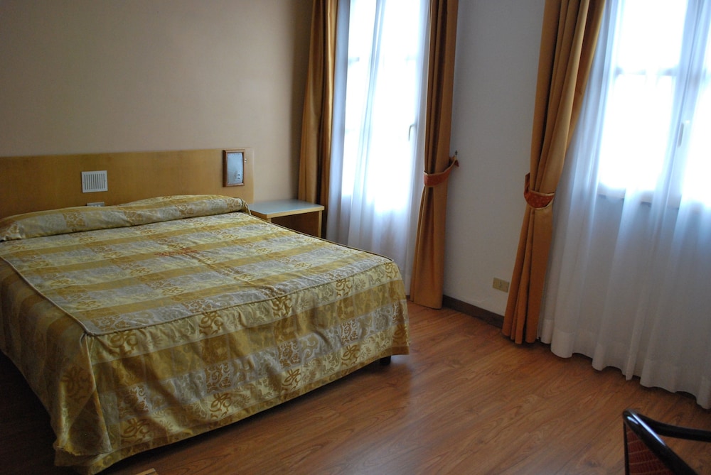 Room at Tre Torri, AGRIGENTO