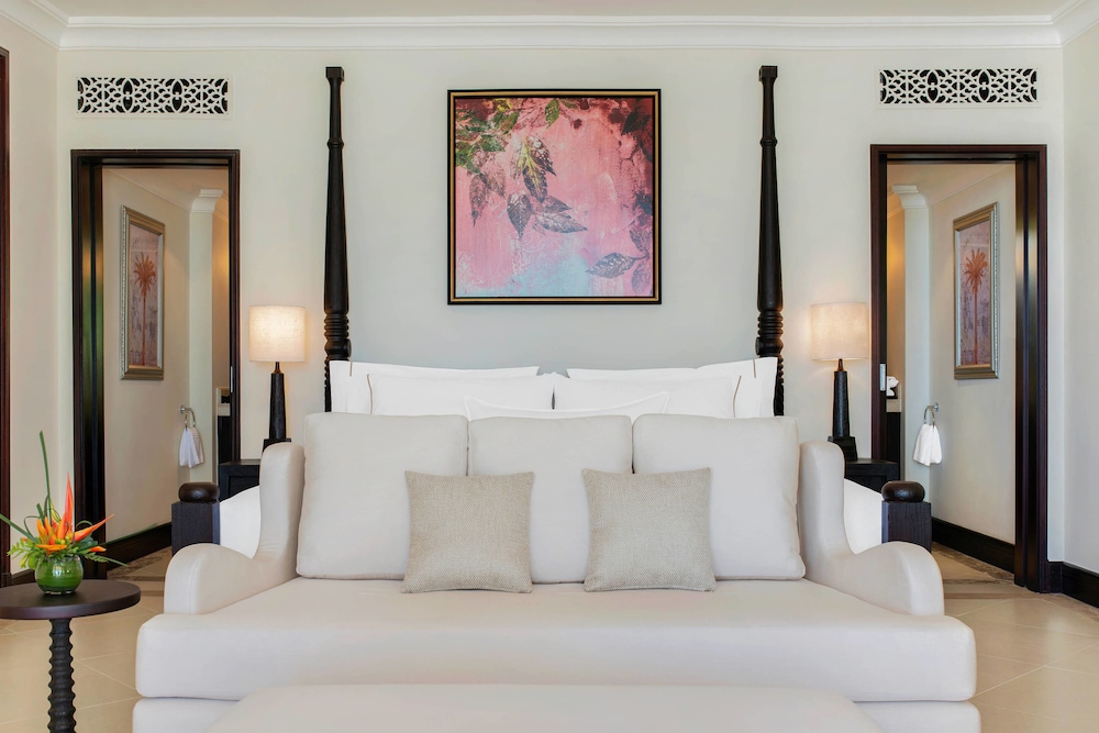 Lobby at The Westin Turtle Bay Resort and Spa Mauritius, BALACLAVA