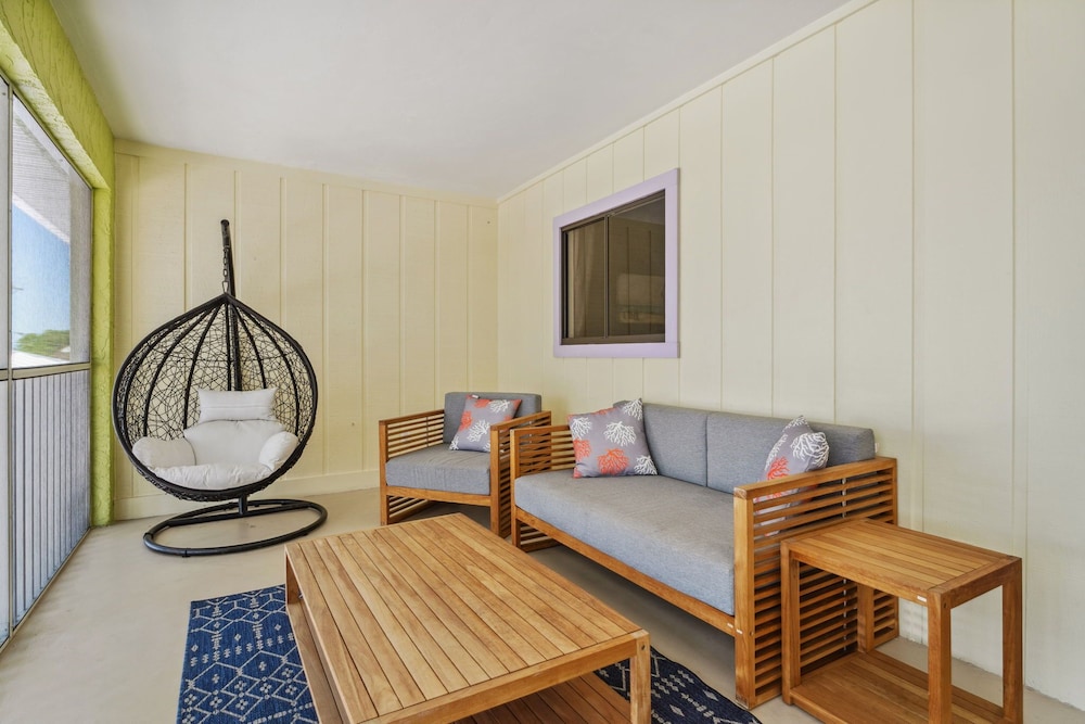 Off the Charts Inn Out Island Resort 32/50