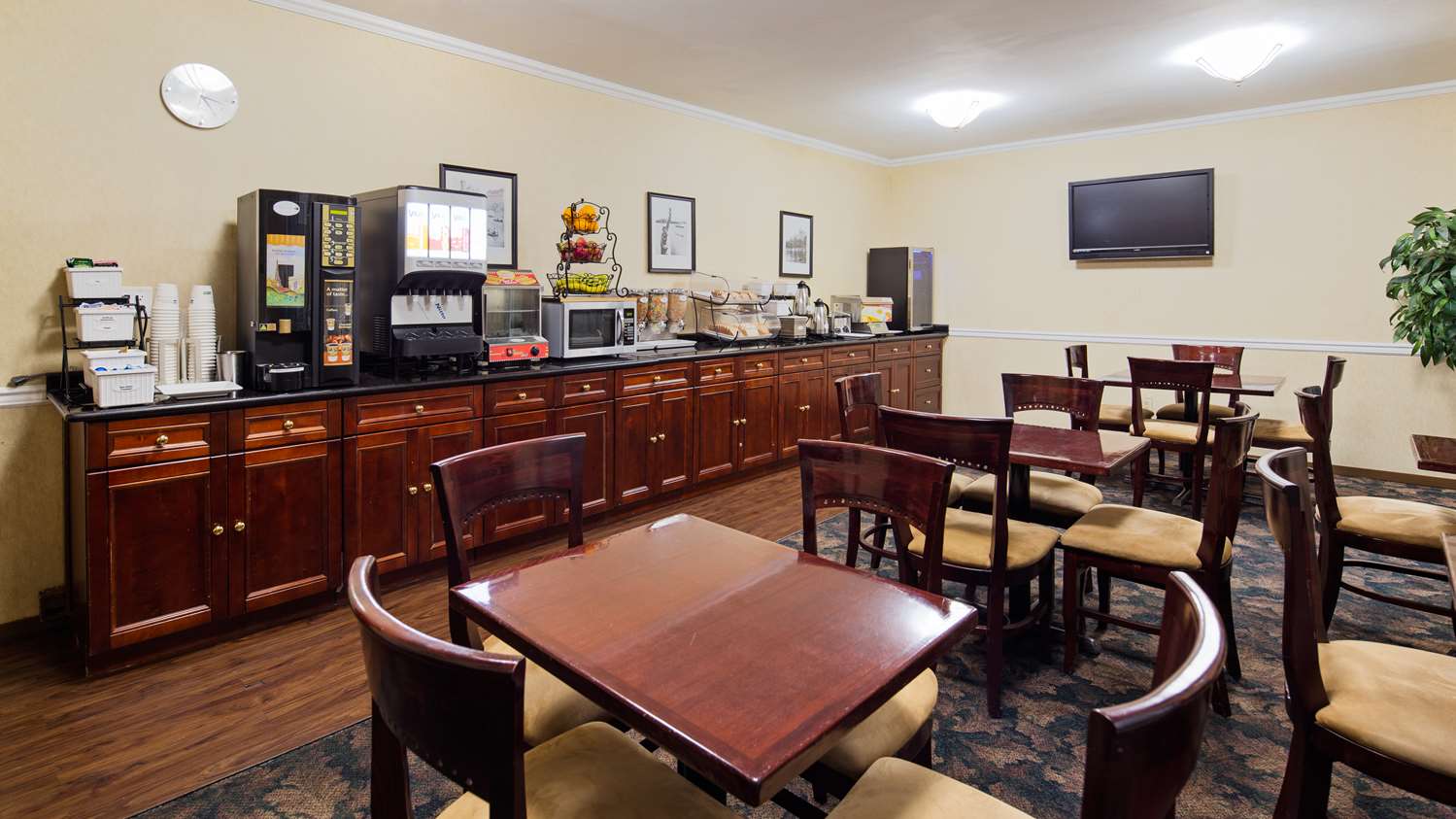 Best Western Flushing-LaGuardia 21/28