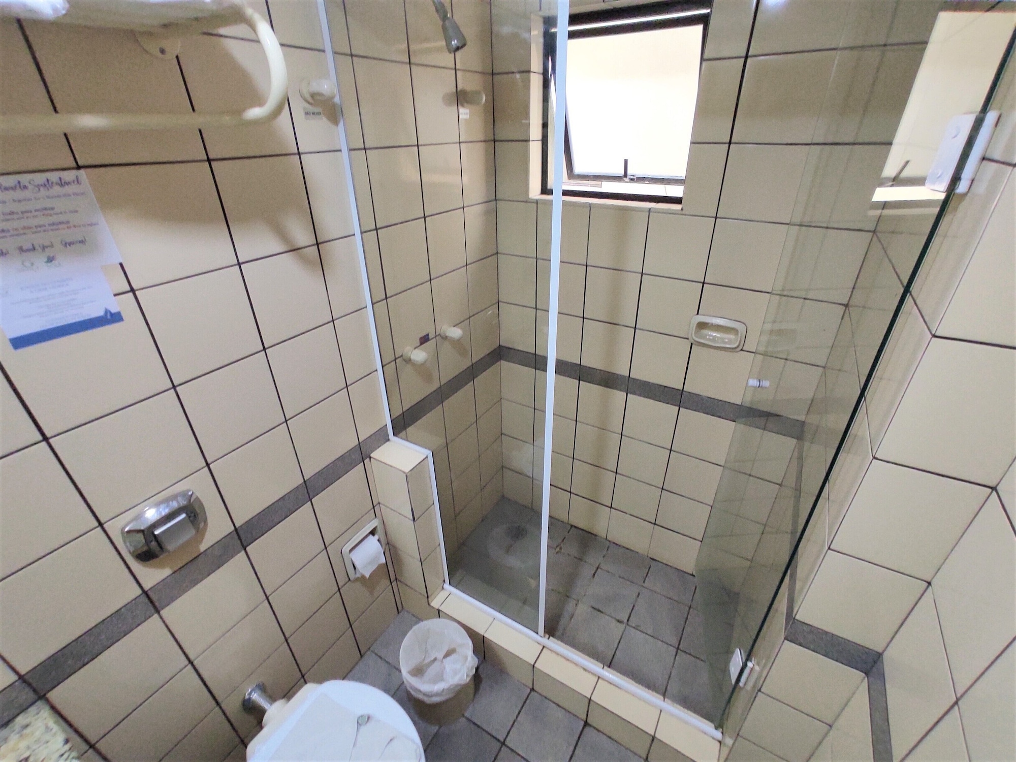 Standard, Triple, 3 Beds, Hotel Granville 2/3