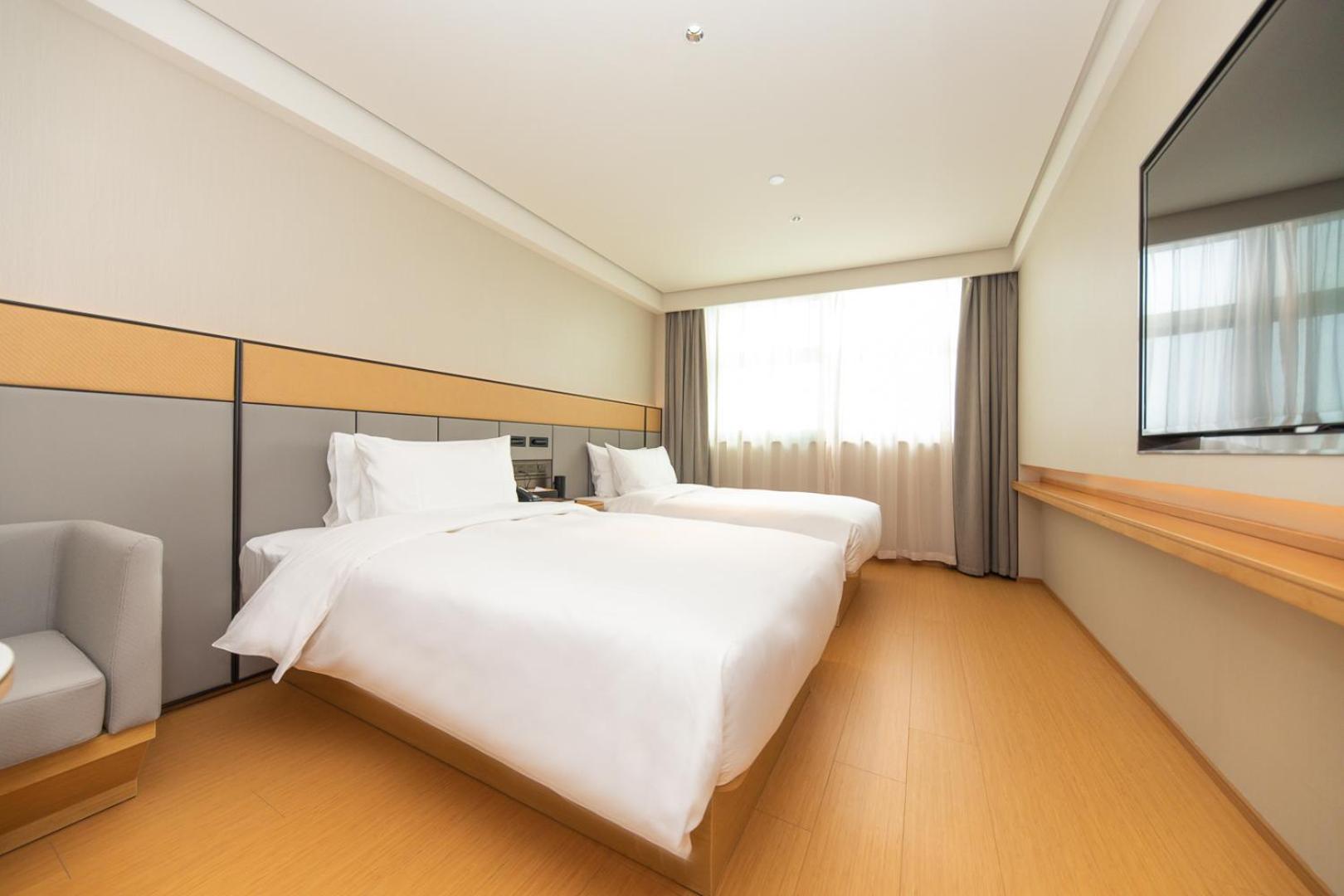 JI Hotel (Shanghai Caohejing Hongcao Road) 21/34