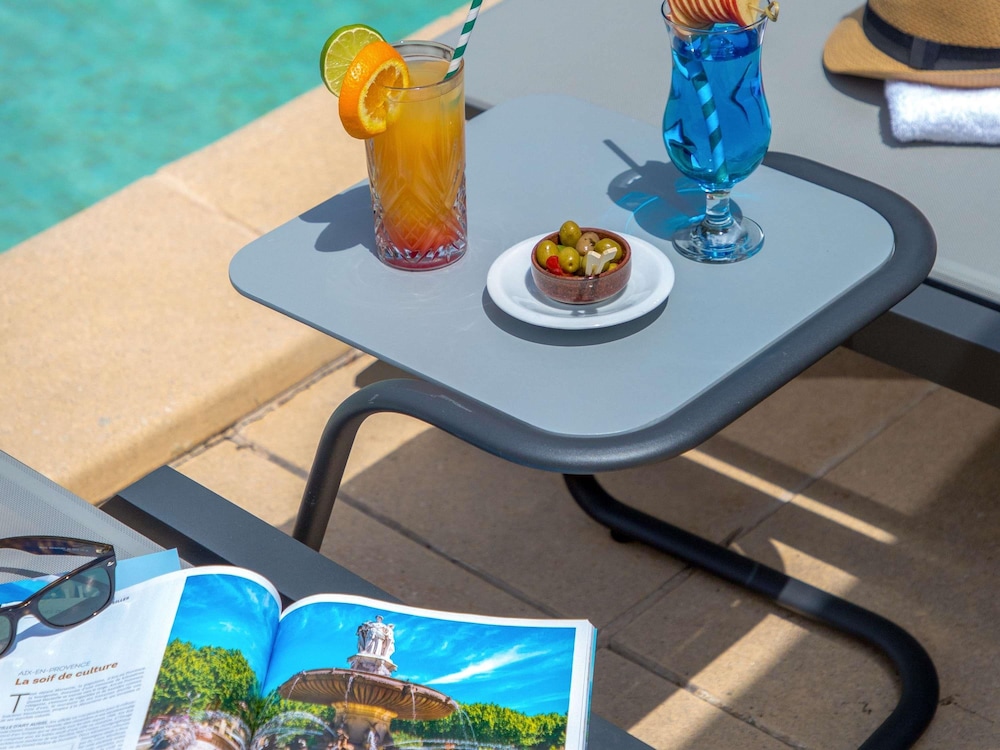 Hotel Novotel Aix En Provence Pont De L'arc Fenouilleres 47/76