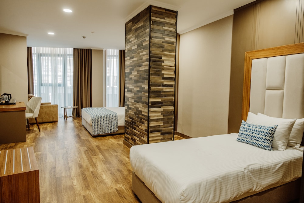 King Solomon Kosher Hotel 7/23