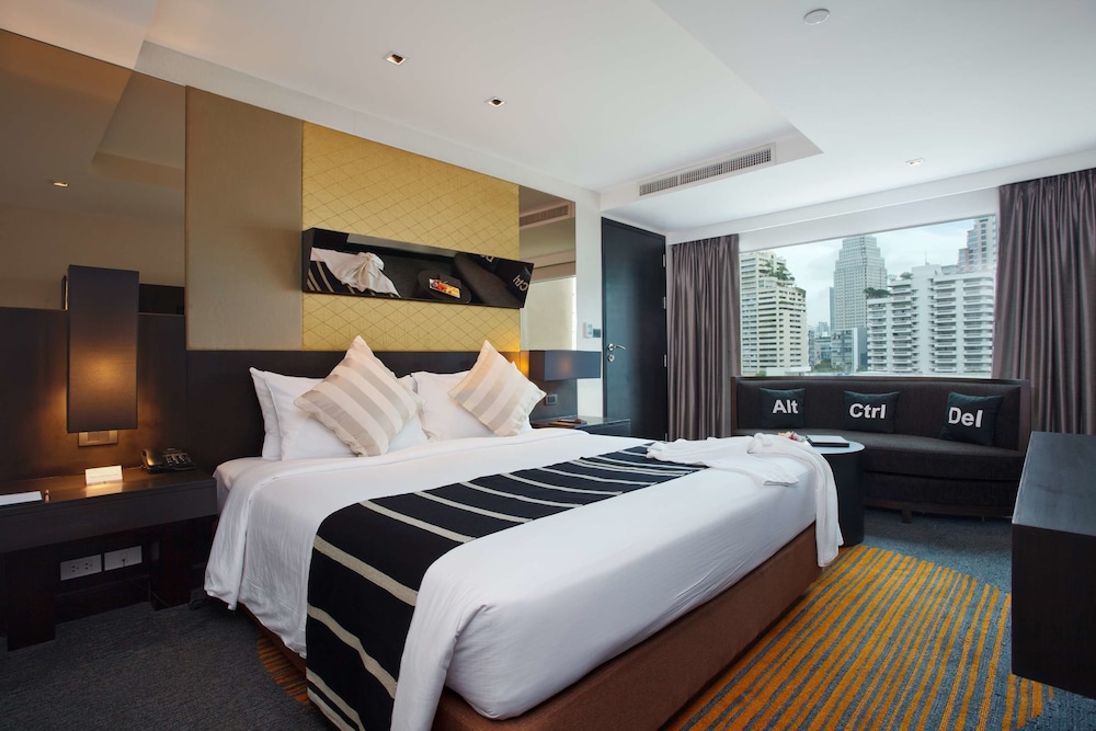 Golden Tulip Mandison Suites 22/59
