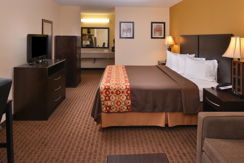 Americas Best Value Inn Tupelo Barnes Crossing 13/28