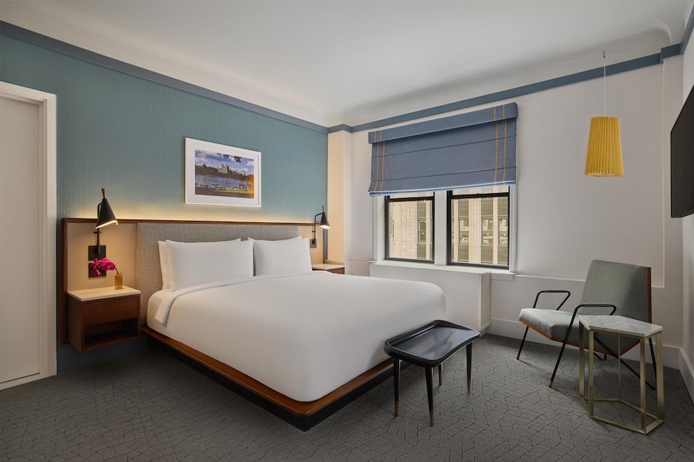 Deluxe, King Bed, Accessible