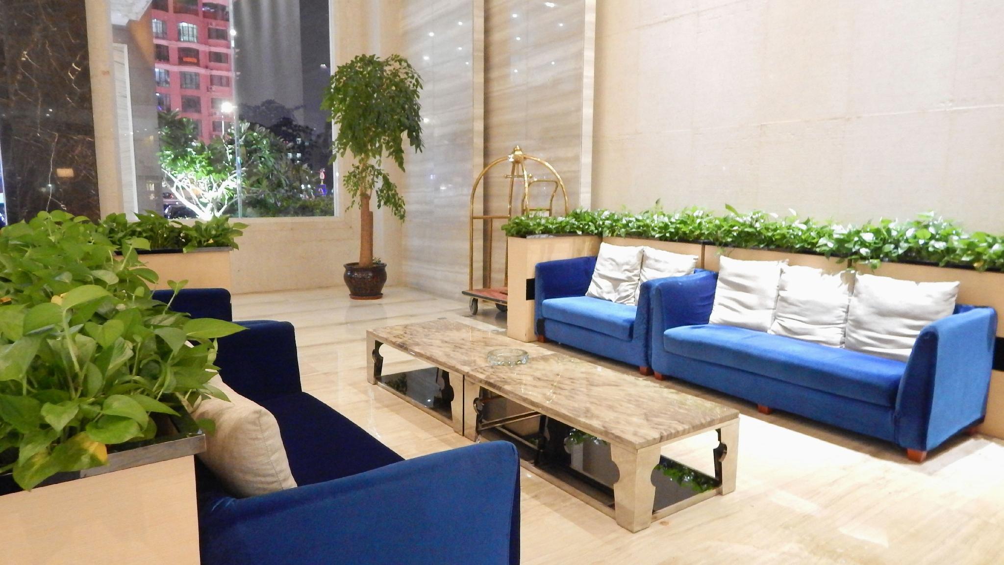 The Century Hotel (ex. Zhongshan Zhongao) 23/30
