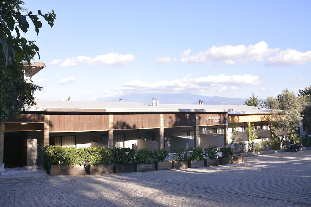 Heybeli Garden Otel 1/21
