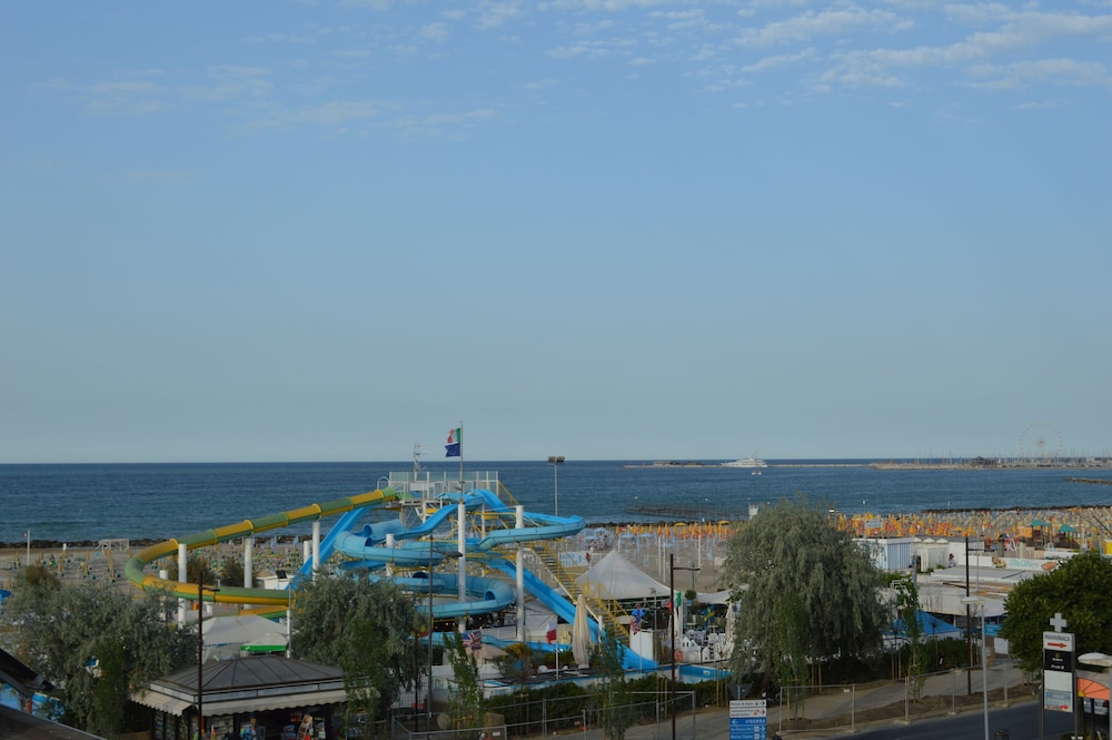 Hotel Riva E Mare 41/50