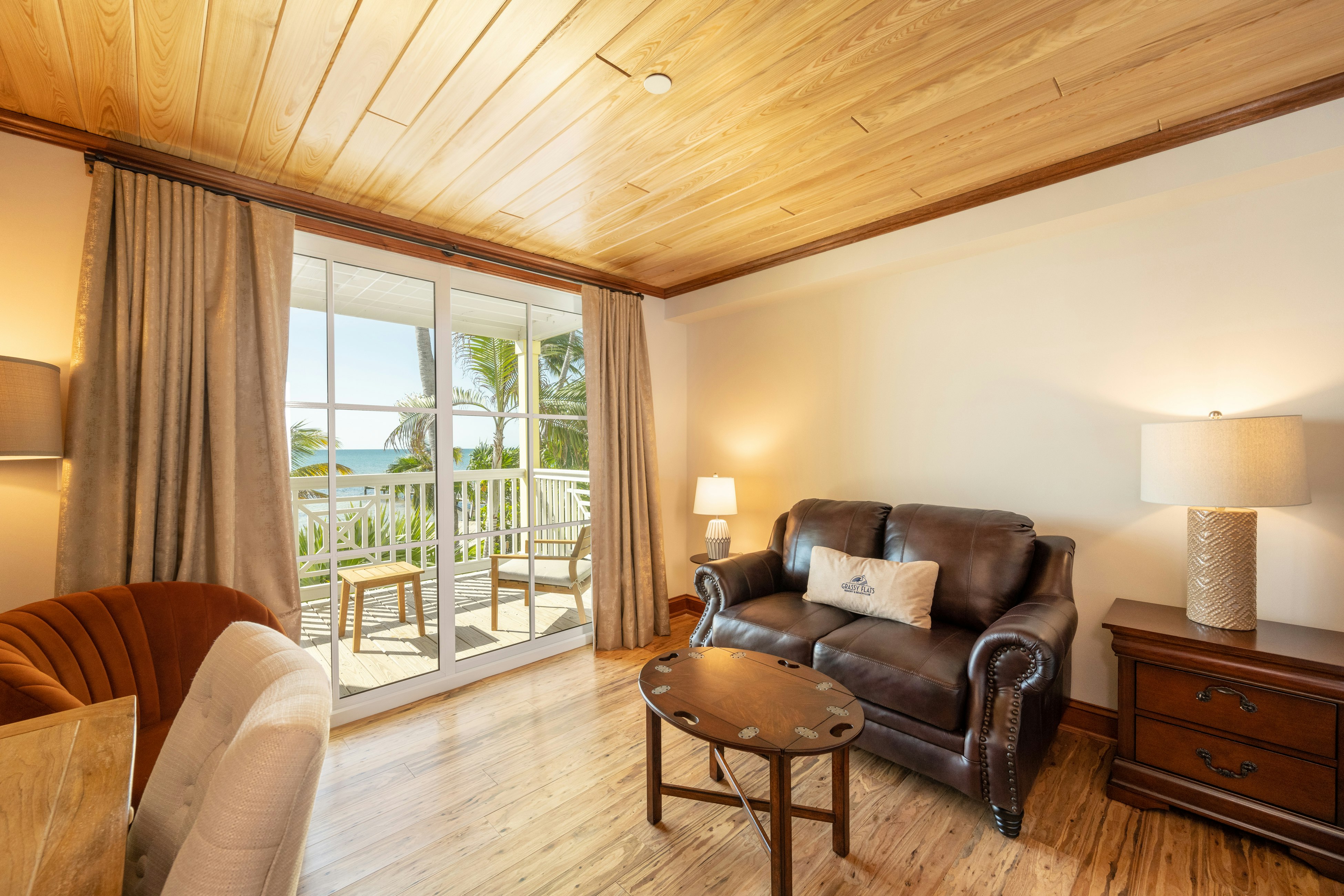 Grassy Flats Resort & Beach Club (ex Casa Del Sol Beach Resort) 24/42
