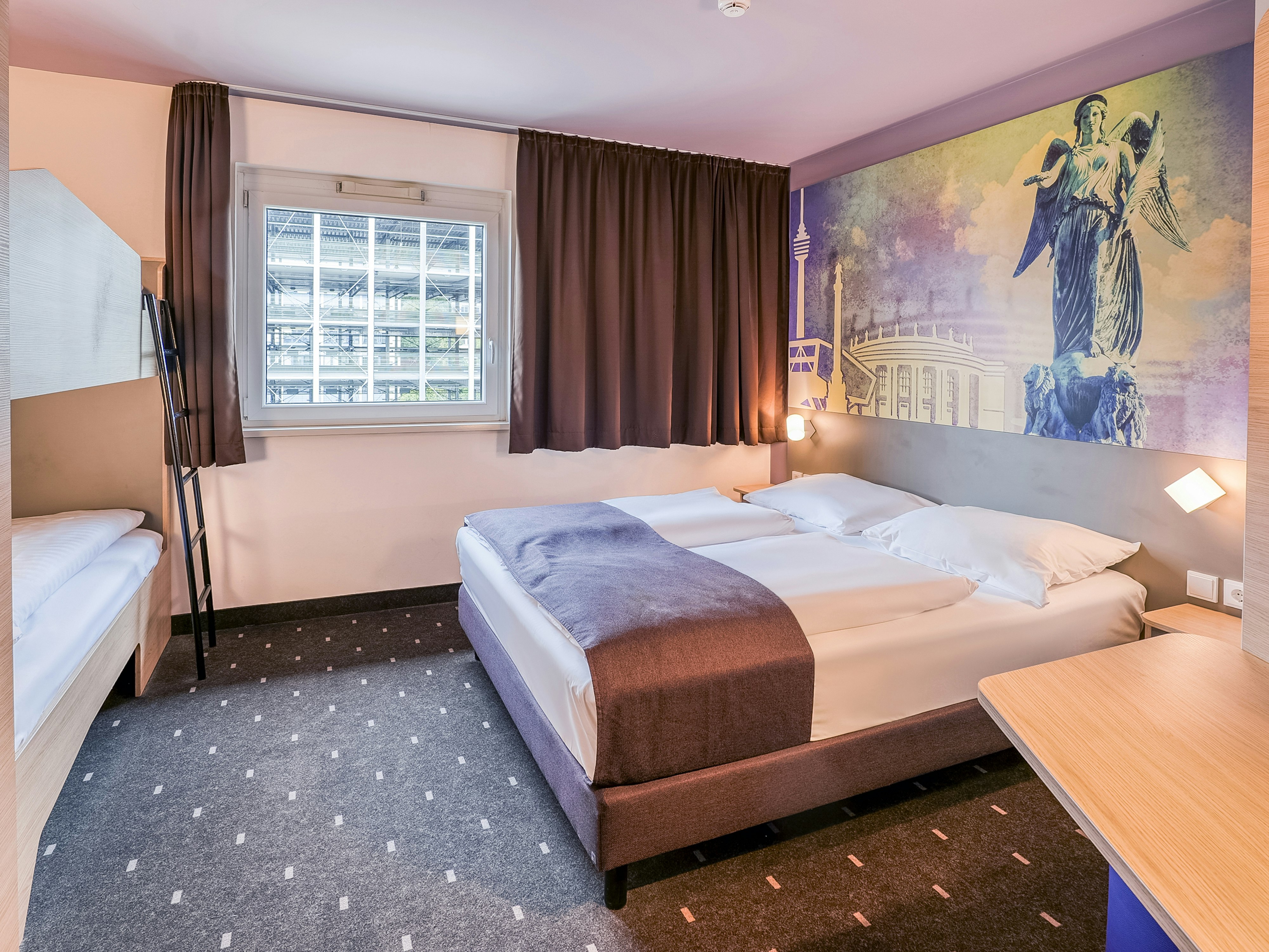B&B Stuttgart Vaihingen 12/29