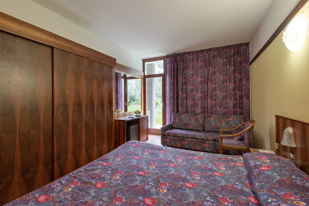 Park Hotel Oasi 21/71