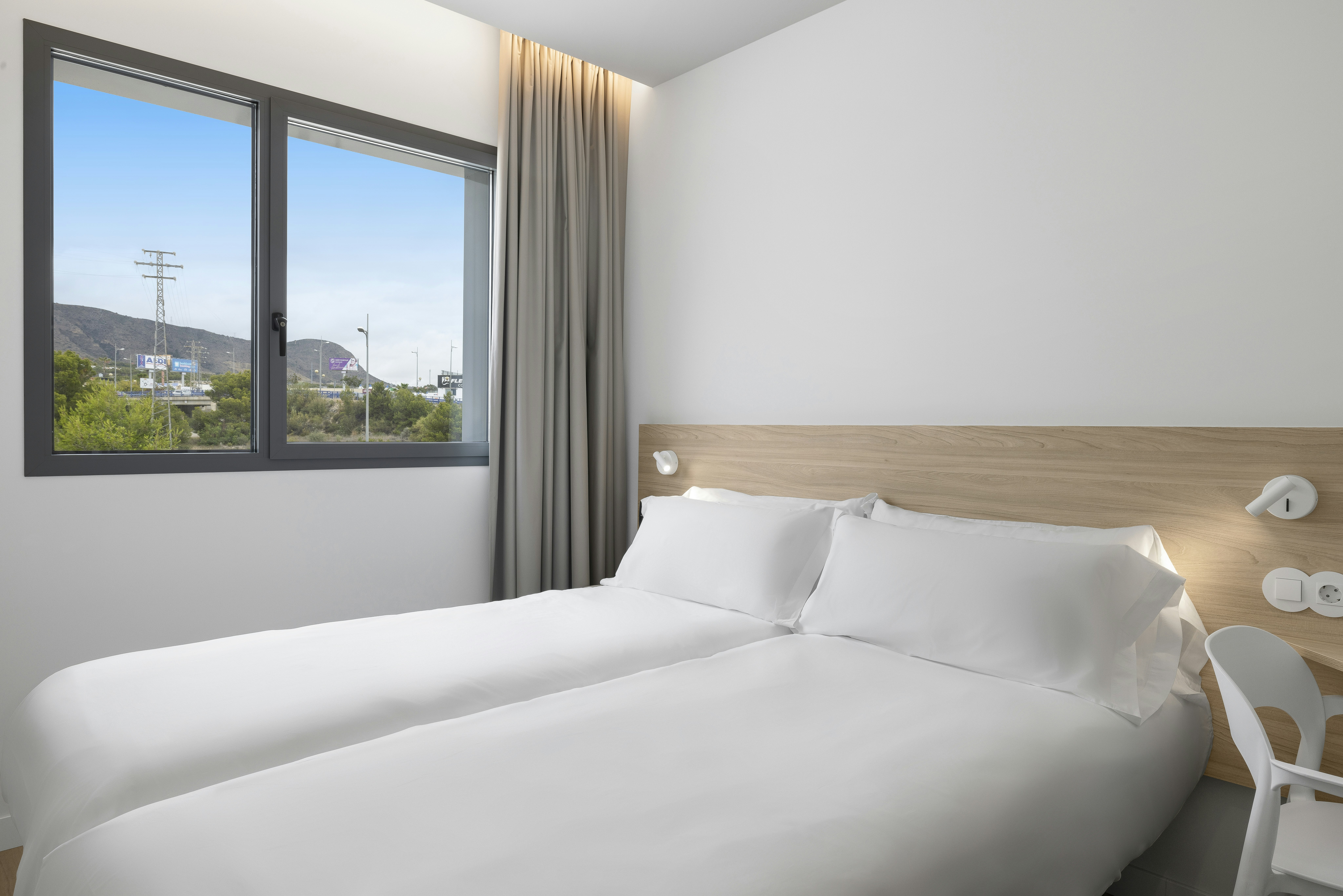 Room at B&B HOTEL Finestrat, FINESTRAT