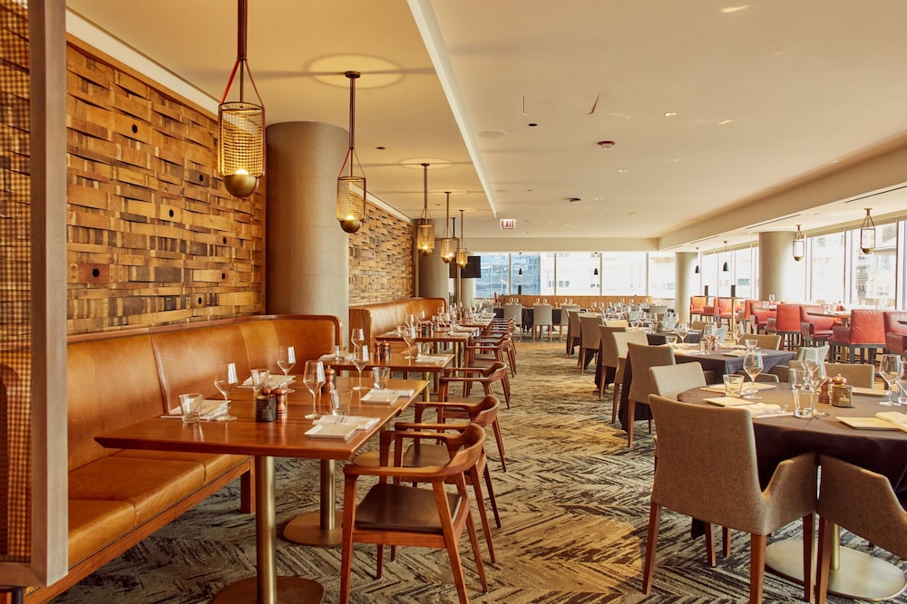 Residence Inn Chicago Downtown Magnificent Mile 28/50