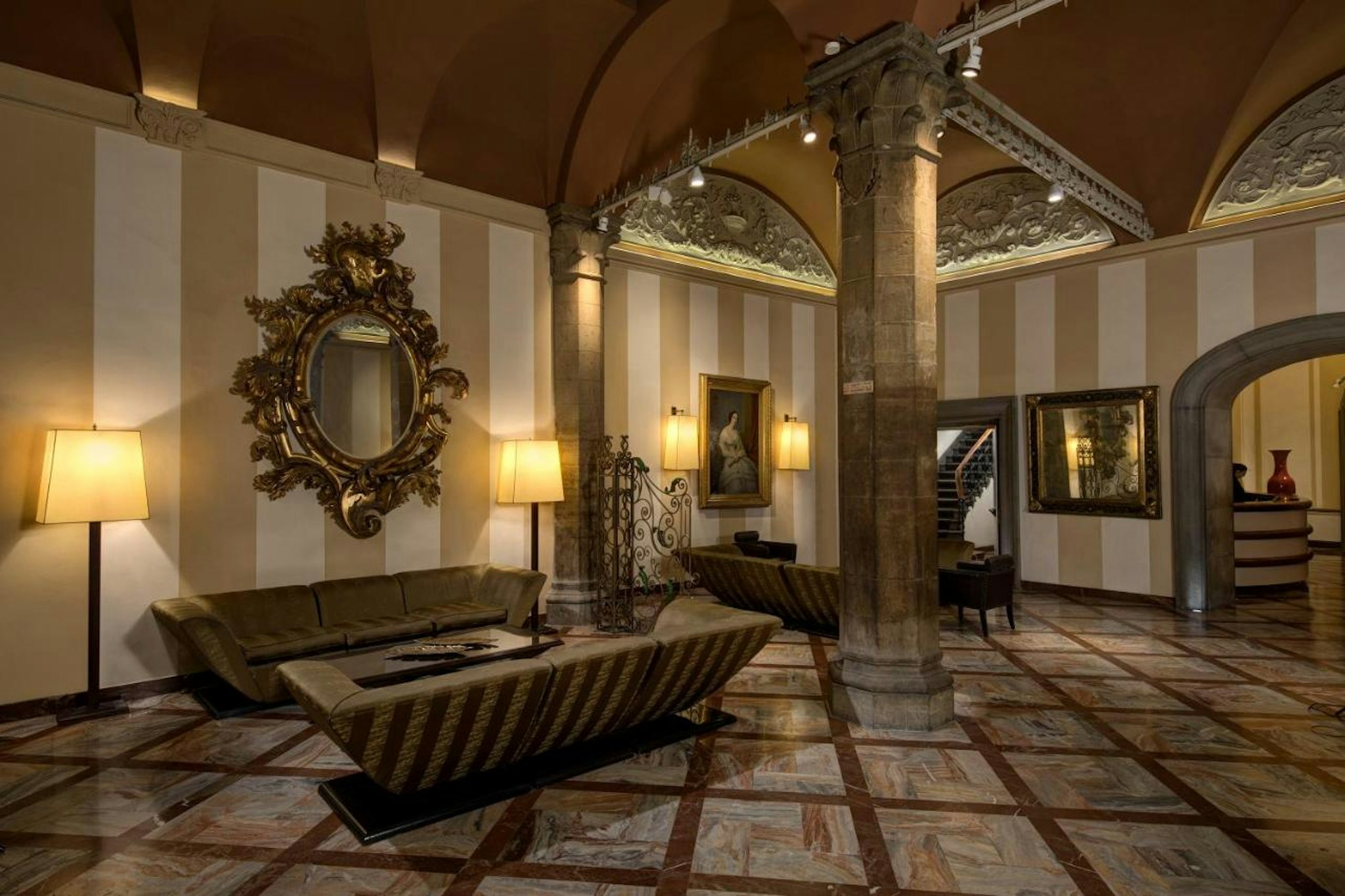 Grand Hotel Cavour 50/76