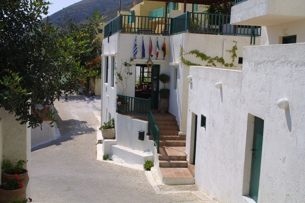 Kalimera Village 61/70