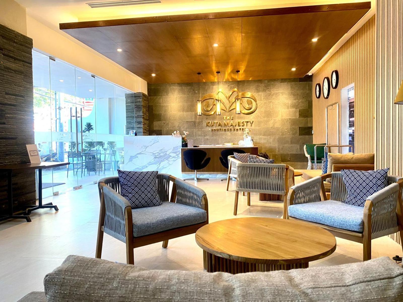 Kuta Majesty Hotel 24/35