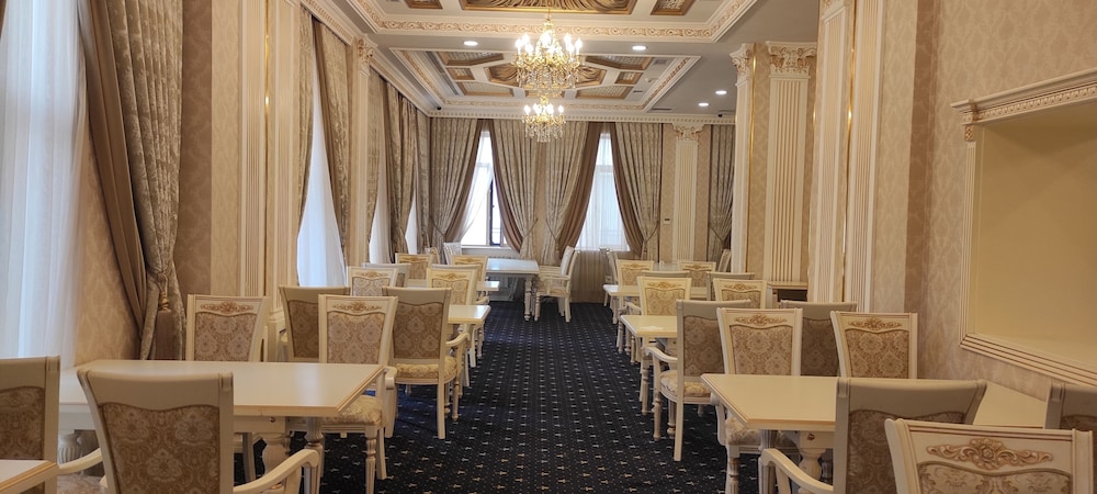 Premier Palace Baku 37/49