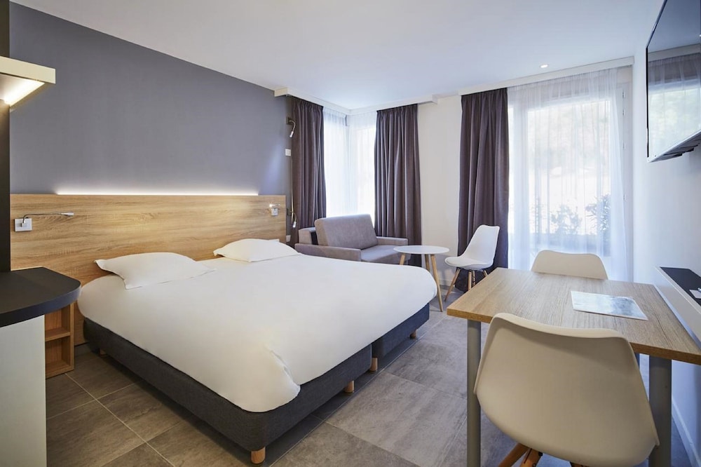 شقة بسرير مزدوج بغرفة نوم واحدة مع أريكة، KYRIAD RESIDENCE CABRIES 4/9