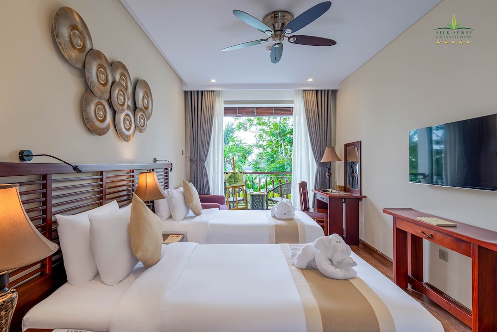 Silk Sense Hoi An River Resort 29/88