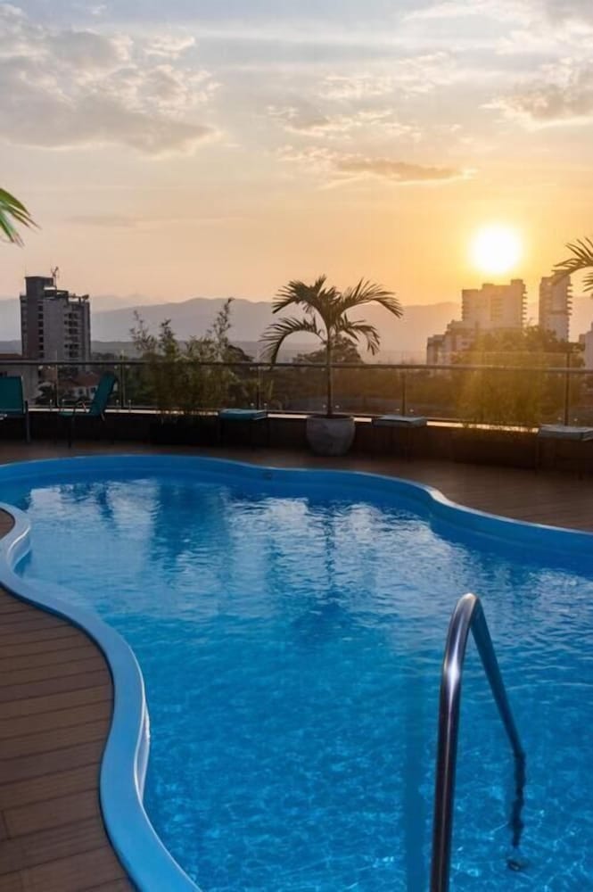 Hotel Roseliere Bucaramanga 25/50