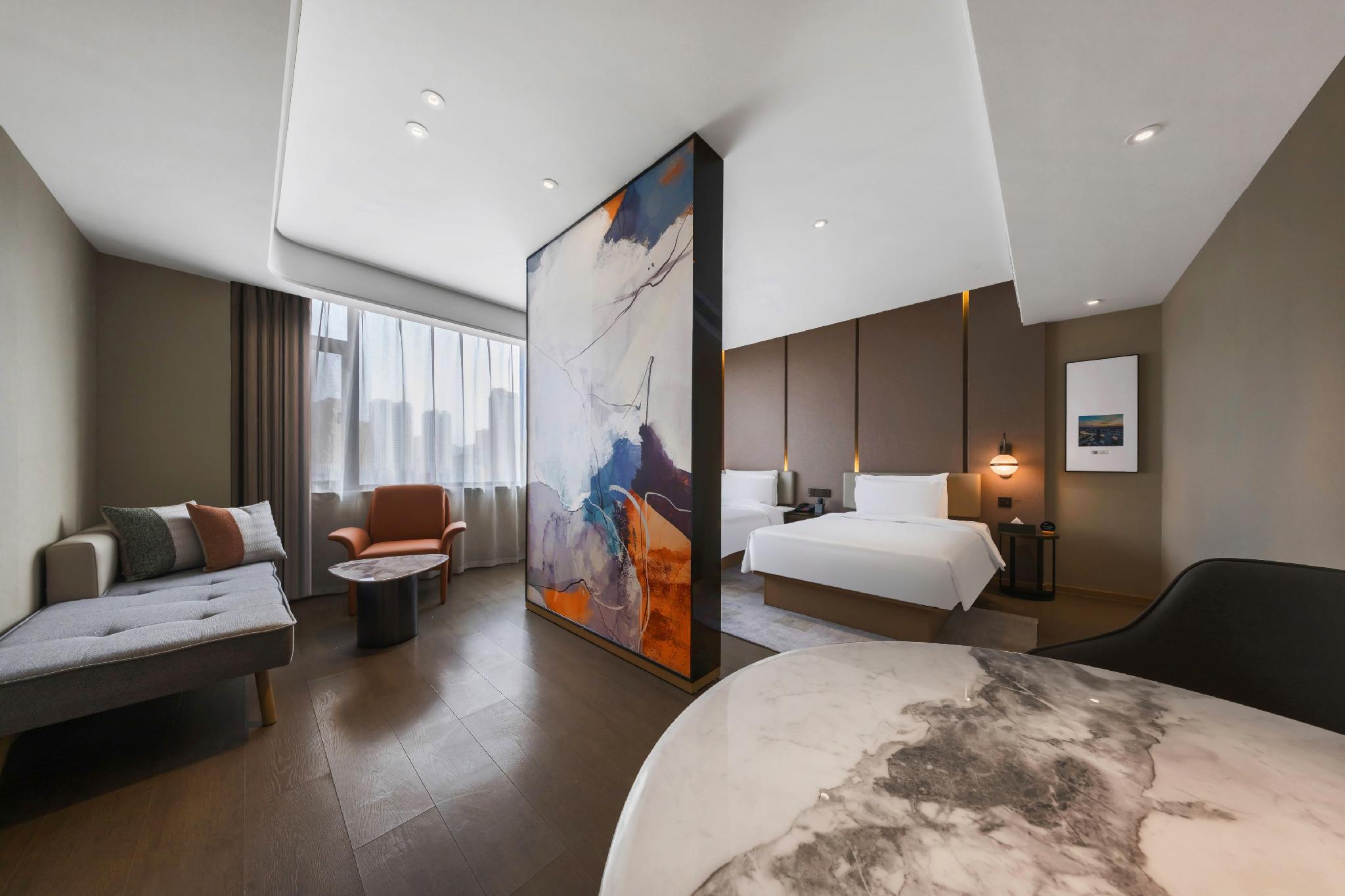 Atour Hotel (Qilihe Bridge, Lanzhou High Speed Railway Station) 23/45