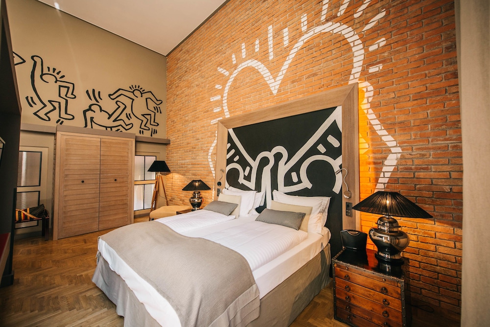 2 BEDROOMS, LOFT, FAMILY