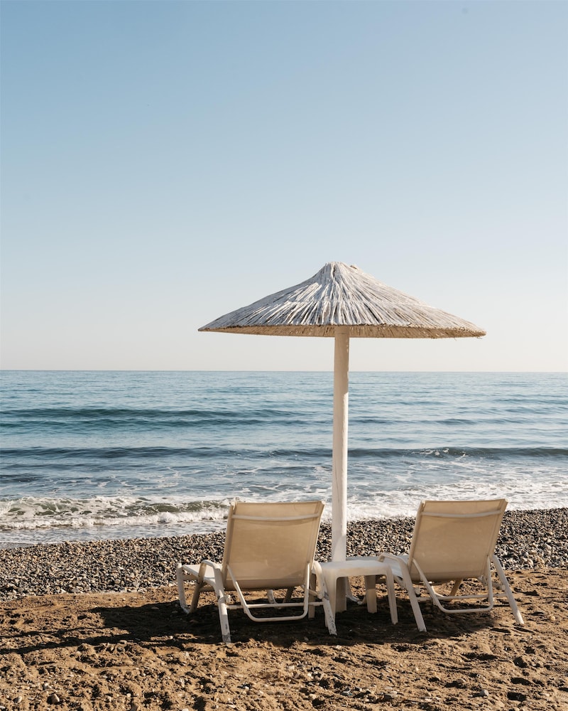 Petradi Beach Lounge Hotel 45/50