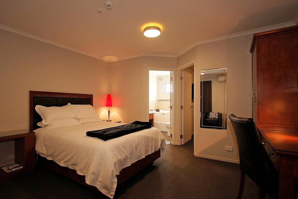 City Corporate Motor Inn 9/42