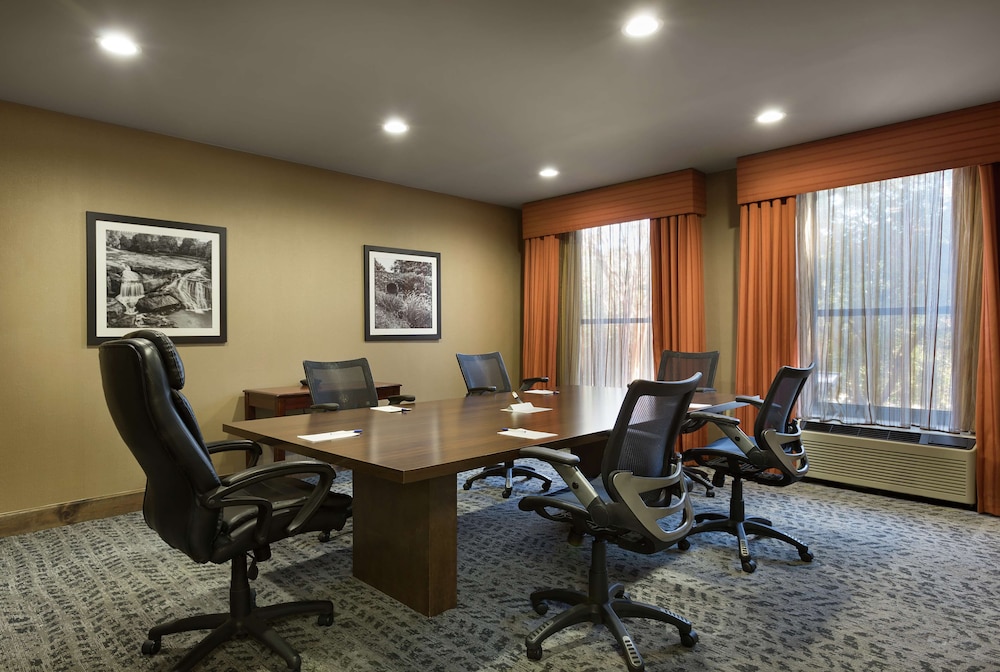 Hampton Inn Greenville/Travelers Rest 53/54