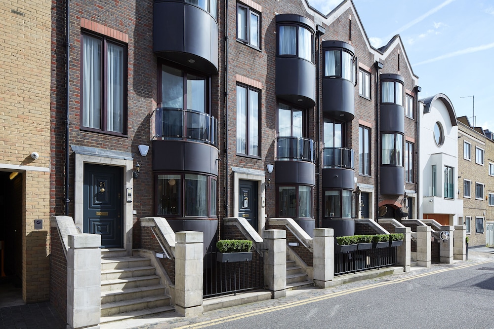 Cheval Knightsbridge in LONDON
