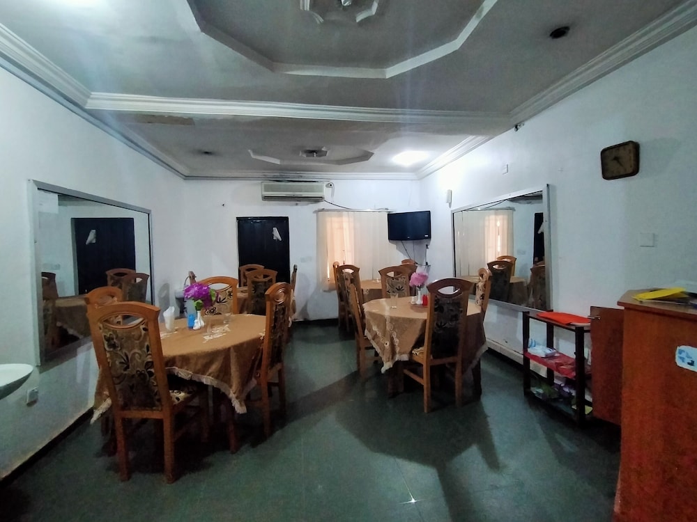 Orient Hotel & Plaza Ltd 16/26