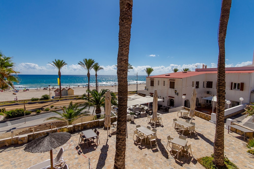 Hostal San Juan 55/69