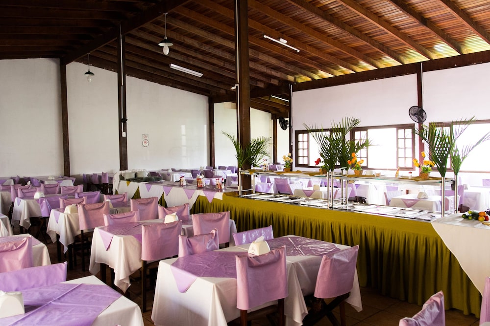 Hotel Aguas Vivas 43/52