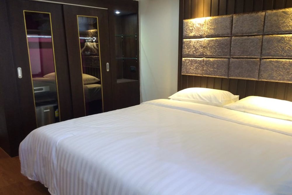 Grand Pink Hotel Hat Yai 21/49