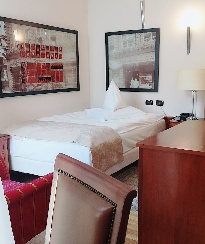 Paradis Hotel 20/34