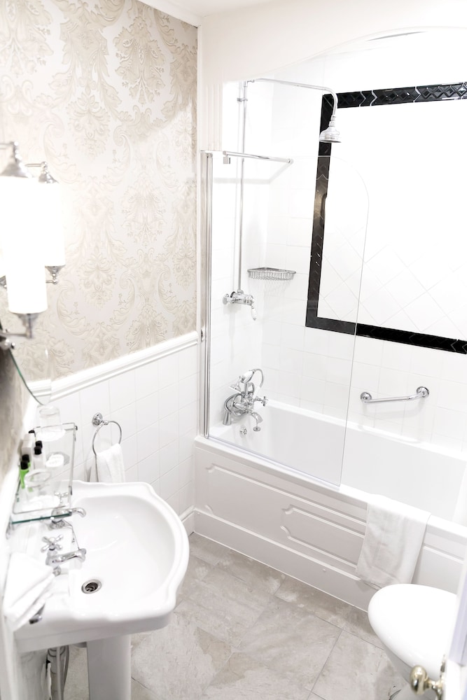 Butlers Townhouse 17/56